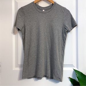 Aritzia Babaton Grey Short Sleeve T Shirt Pima Cotton XS